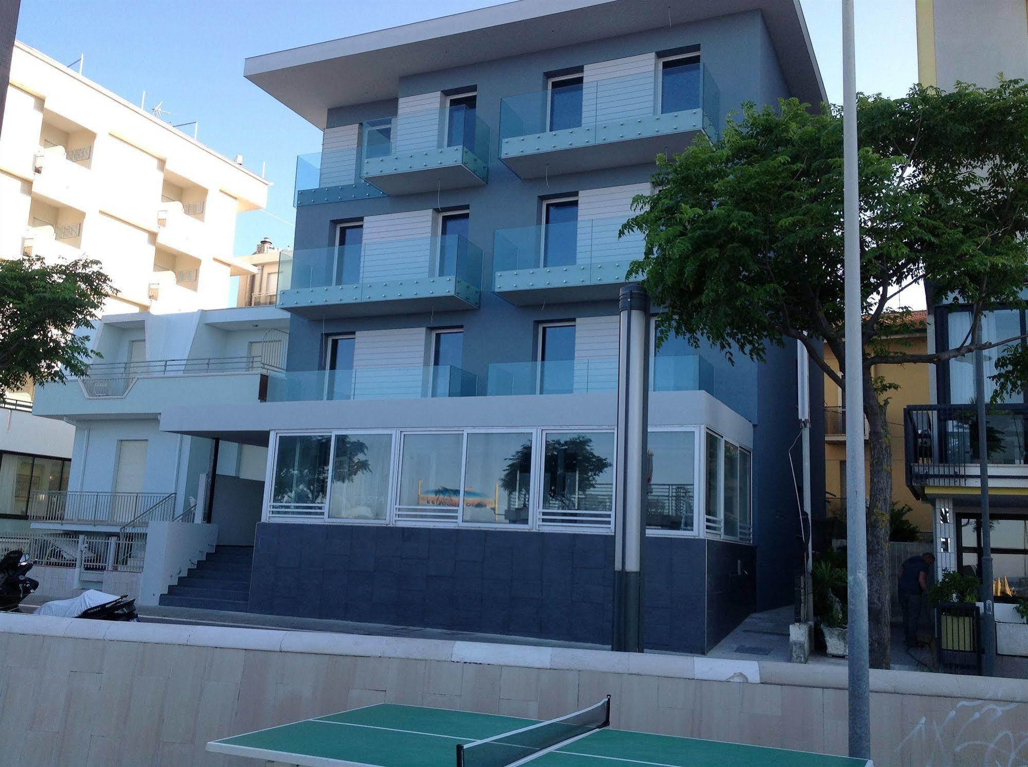 Bell Suite Hotel Bellaria-Igea Marina Dış mekan fotoğraf