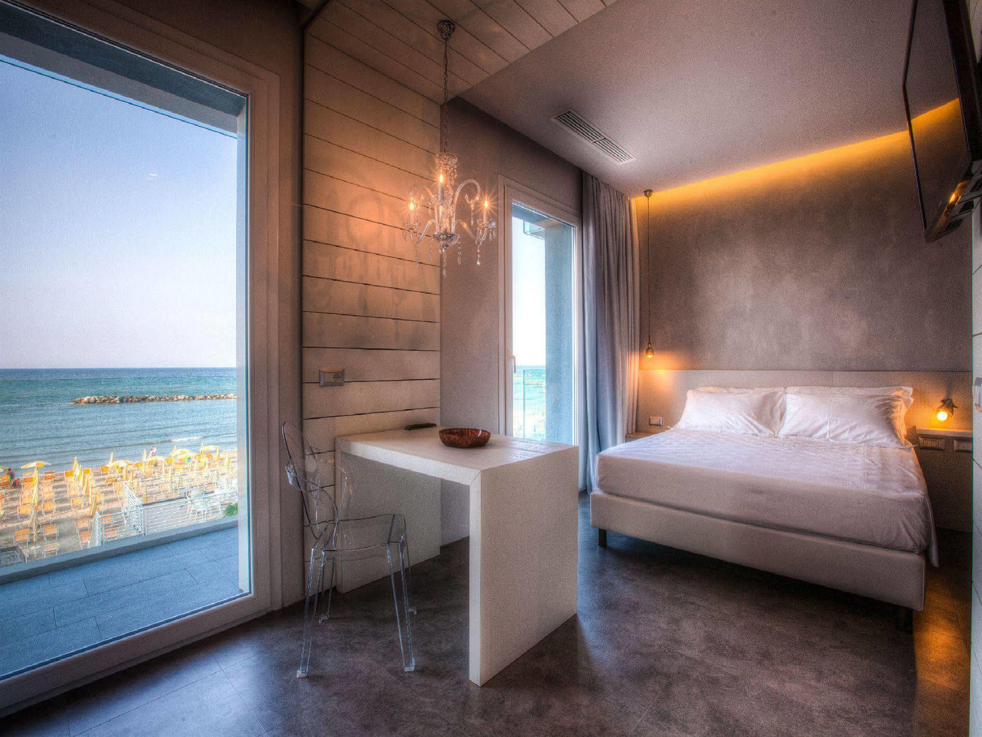Bell Suite Hotel Bellaria-Igea Marina Dış mekan fotoğraf