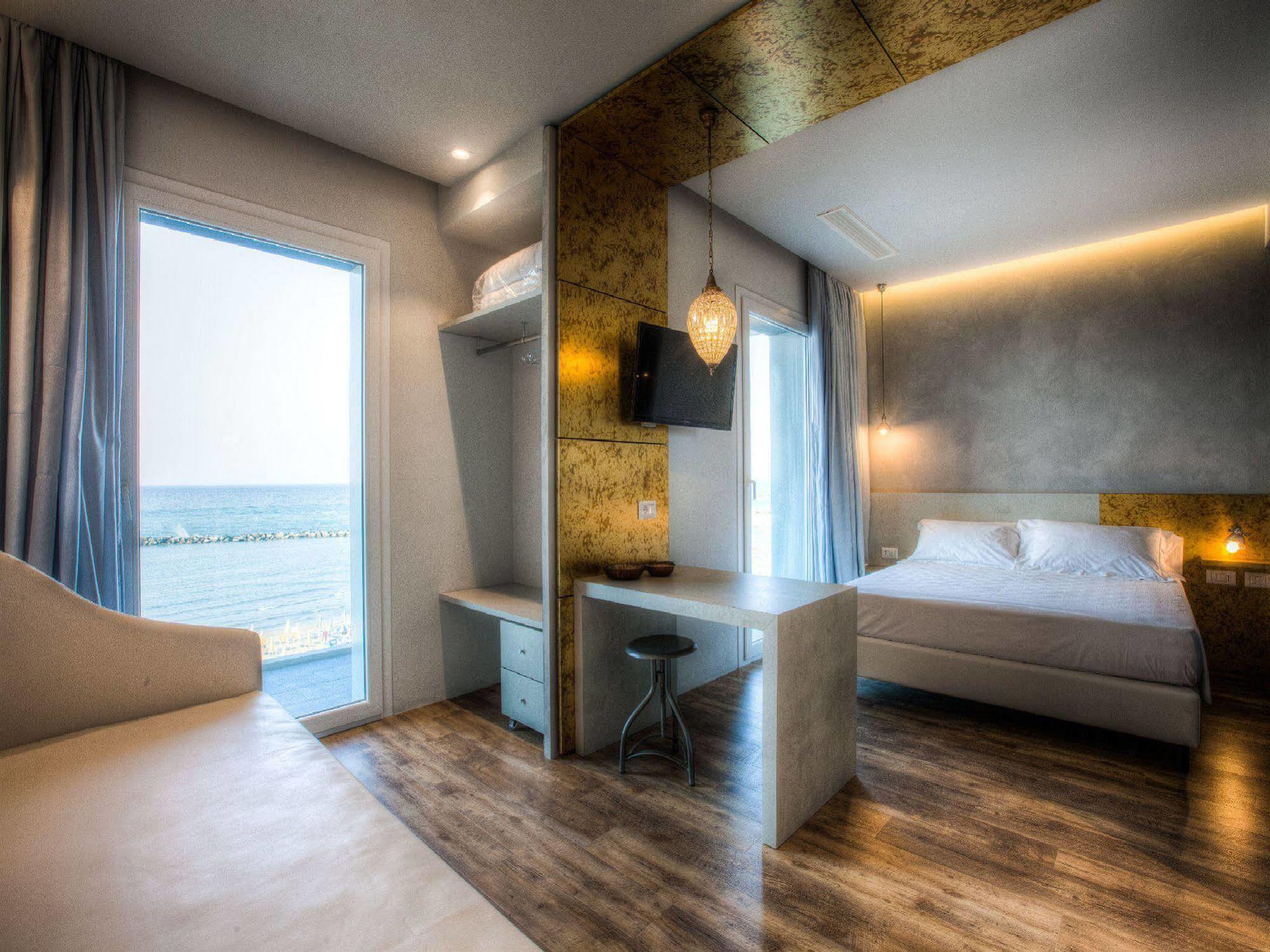 Bell Suite Hotel Bellaria-Igea Marina Dış mekan fotoğraf